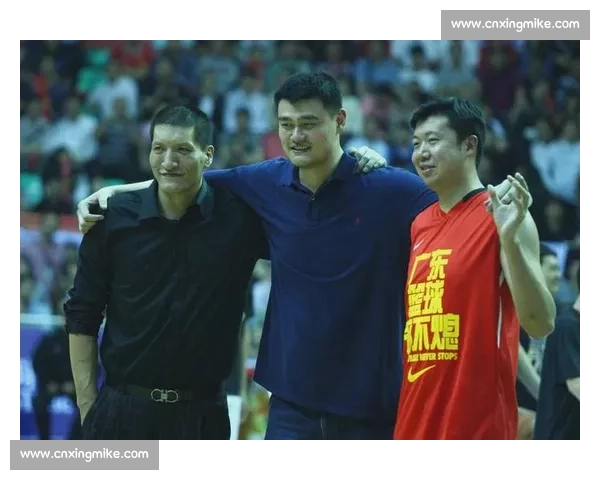 王治郅对决姚明中国男篮两代中锋的时代碰撞与传奇较量回顾全景