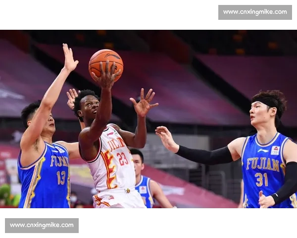 男篮迎战沙特关键对决考验攻防实力与临场应变能力全力冲击胜利前景